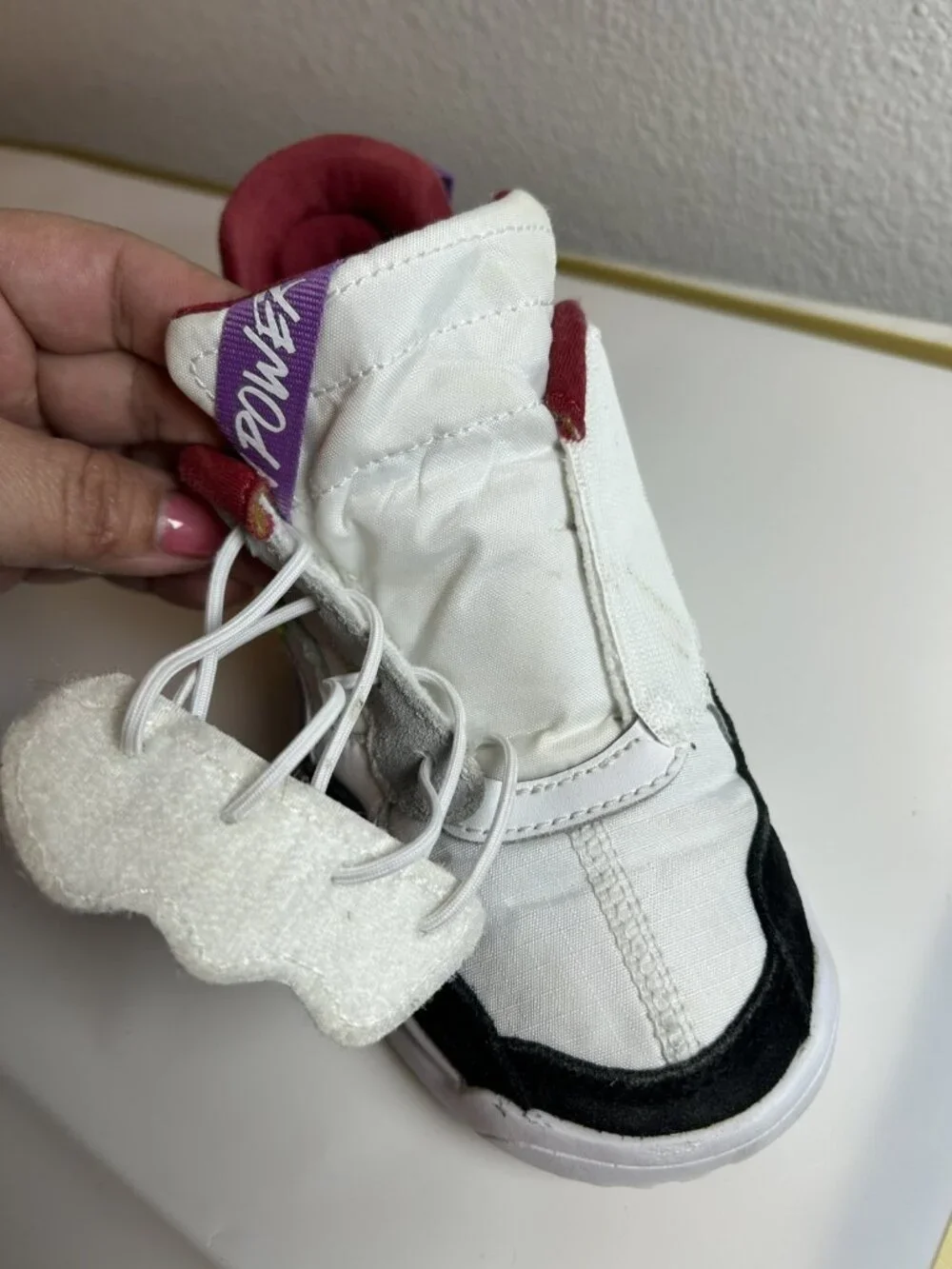 Nike Air Jordan unisex White Red MA2 kids Power Sneakers Sz 12 .5C - New